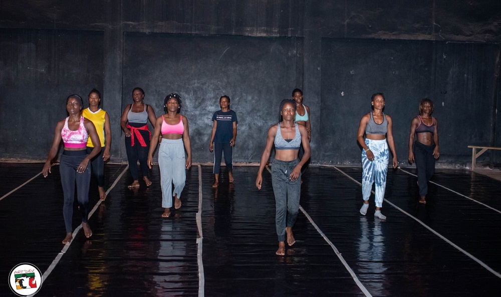 Engagement Féminin 2024 : Des danseuses de plusieurs nationalités s’outillent à Ouagadougou